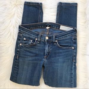 Rag & Bone Crop Skinny Jeans in Woodford